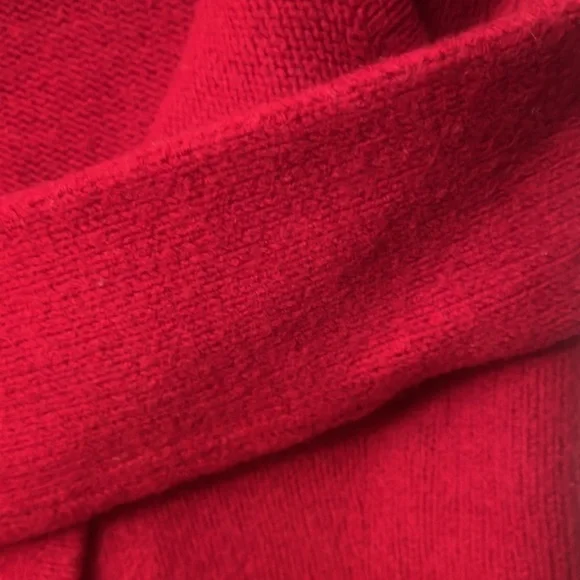 Nine west red sweater one button down. size S Cardigan style romantic - Picture 7 of 9